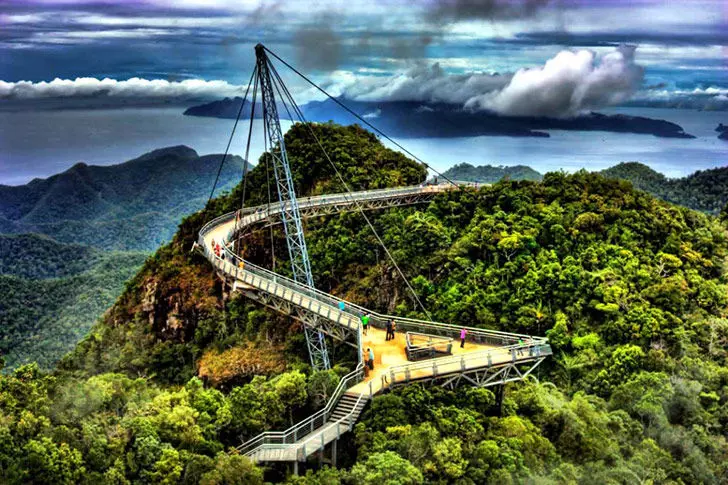cross-if-you-dare-15-of-the-scariest-bridges-in-the-world_3