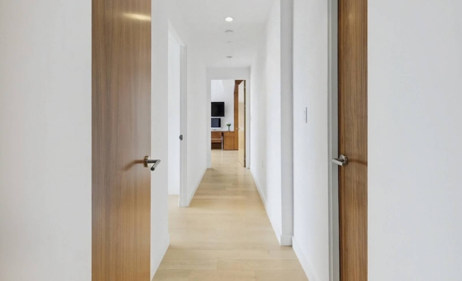 Don Lemon Buys Harlem Condo For $867,780 In Unit 2280FDB, See Inside_6
