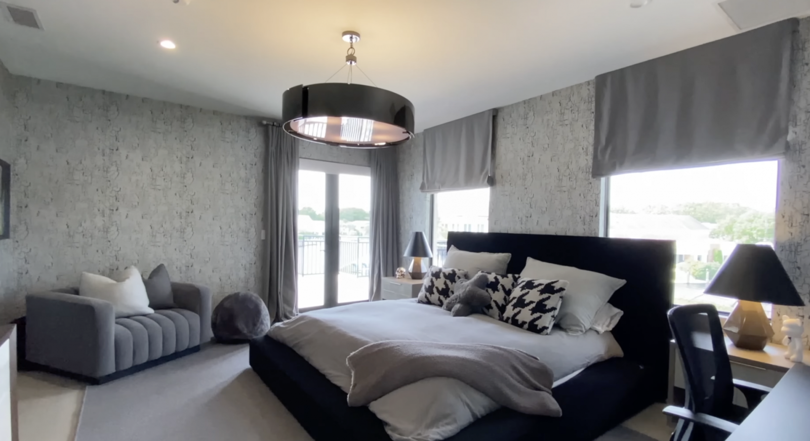 inside-messi-s-florida-estate-10-8m-10-000-sq-ft-luxury-home-tour-15