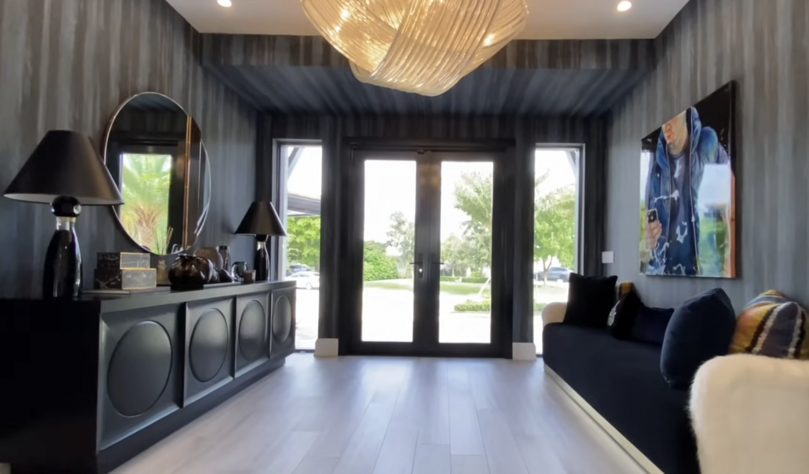 inside-messi-s-florida-estate-10-8m-10-000-sq-ft-luxury-home-tour-2