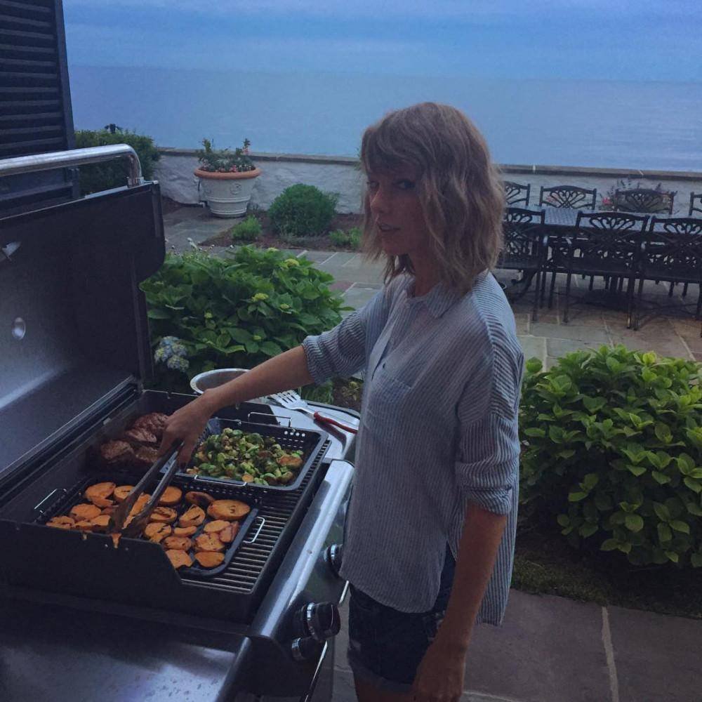 taylor-swift-s-17-5m-rhode-island-seaside-paradise-unlocked-11