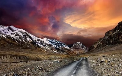 15 Of The Most Incredibly Beautiful Roads In The World