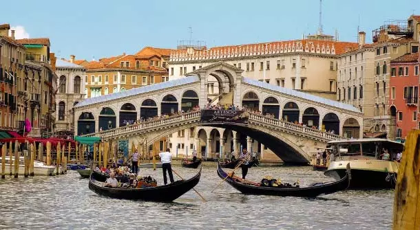 14-of-the-most-spectacular-bridges-in-the-world_6
