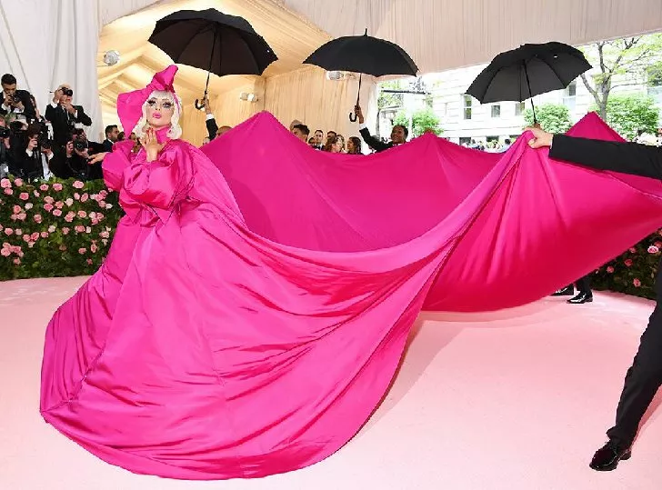 20 Most Unforgettable Met Gala Dresses Ever_1