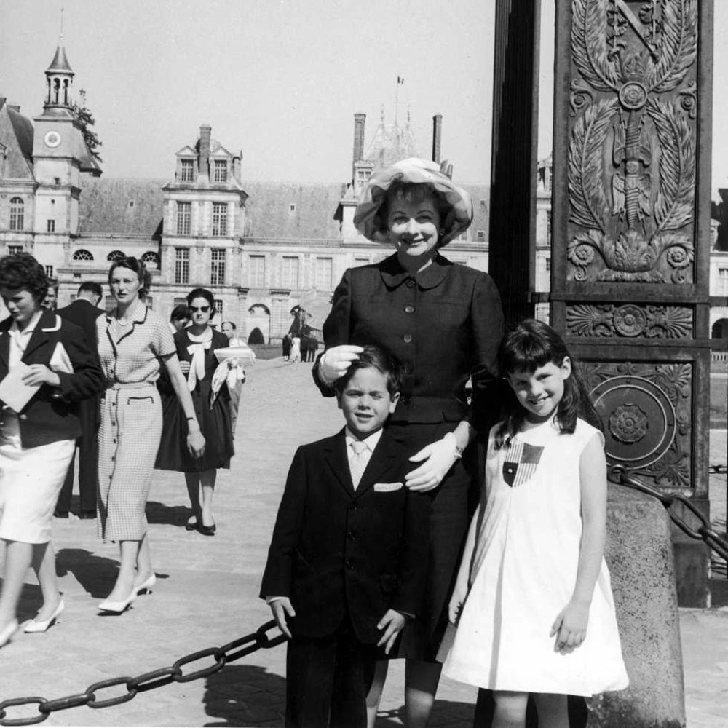 20 Old Hollywood Stars Really Knew How To Vacation_10