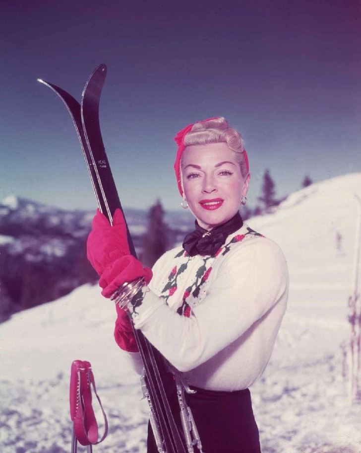 20 Old Hollywood Stars Really Knew How To Vacation_19
