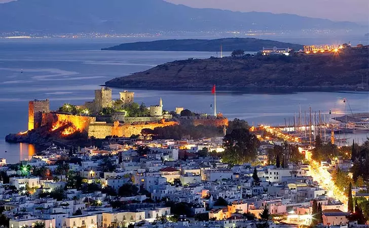 5-worlds-best-honeymoon-destinations_2
