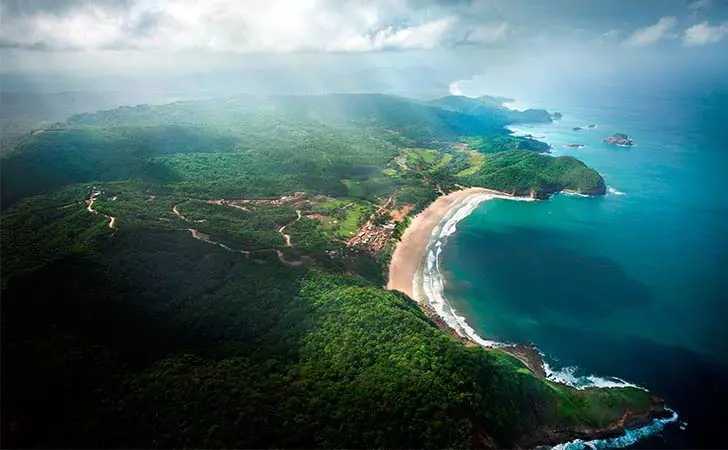 5-worlds-best-honeymoon-destinations_4