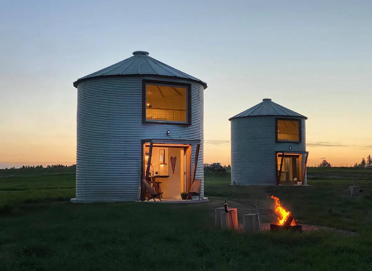 Life In A Grain Silo: Take A Look At The Ingenious 180-Square-Foot Tiny House_8