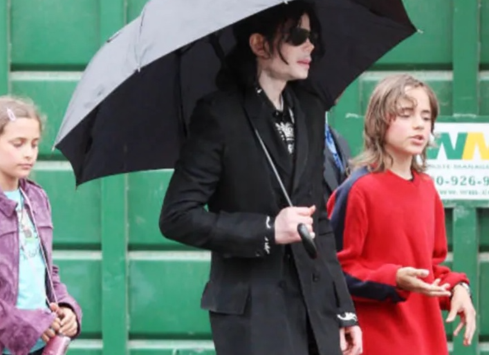 Look What Michael Jackson's Children Are Up To Now_10