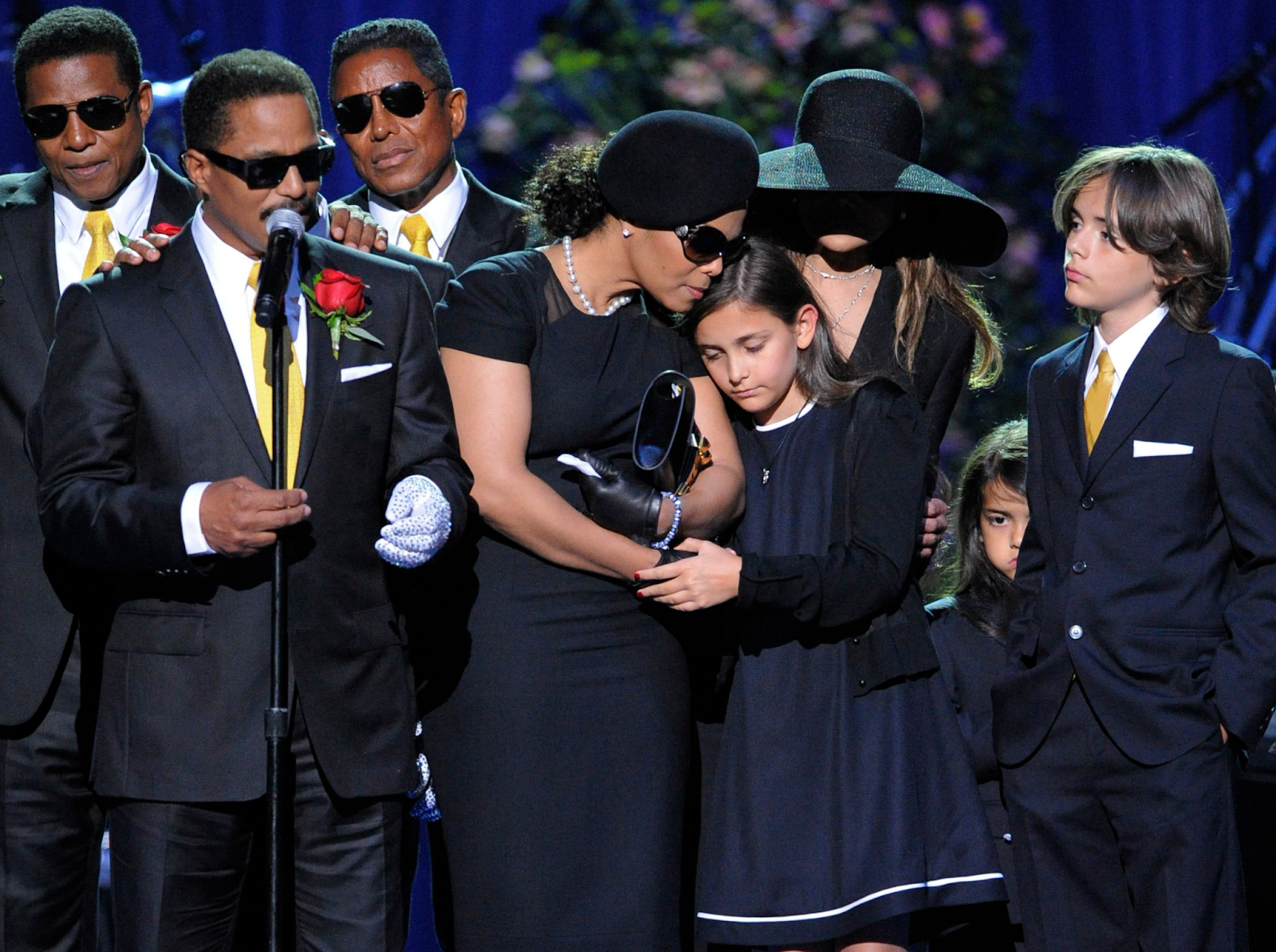 Look What Michael Jackson's Children Are Up To Now_11