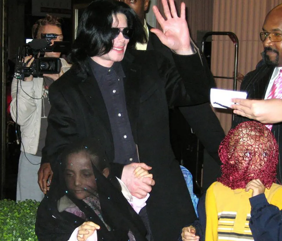 Look What Michael Jackson's Children Are Up To Now_9